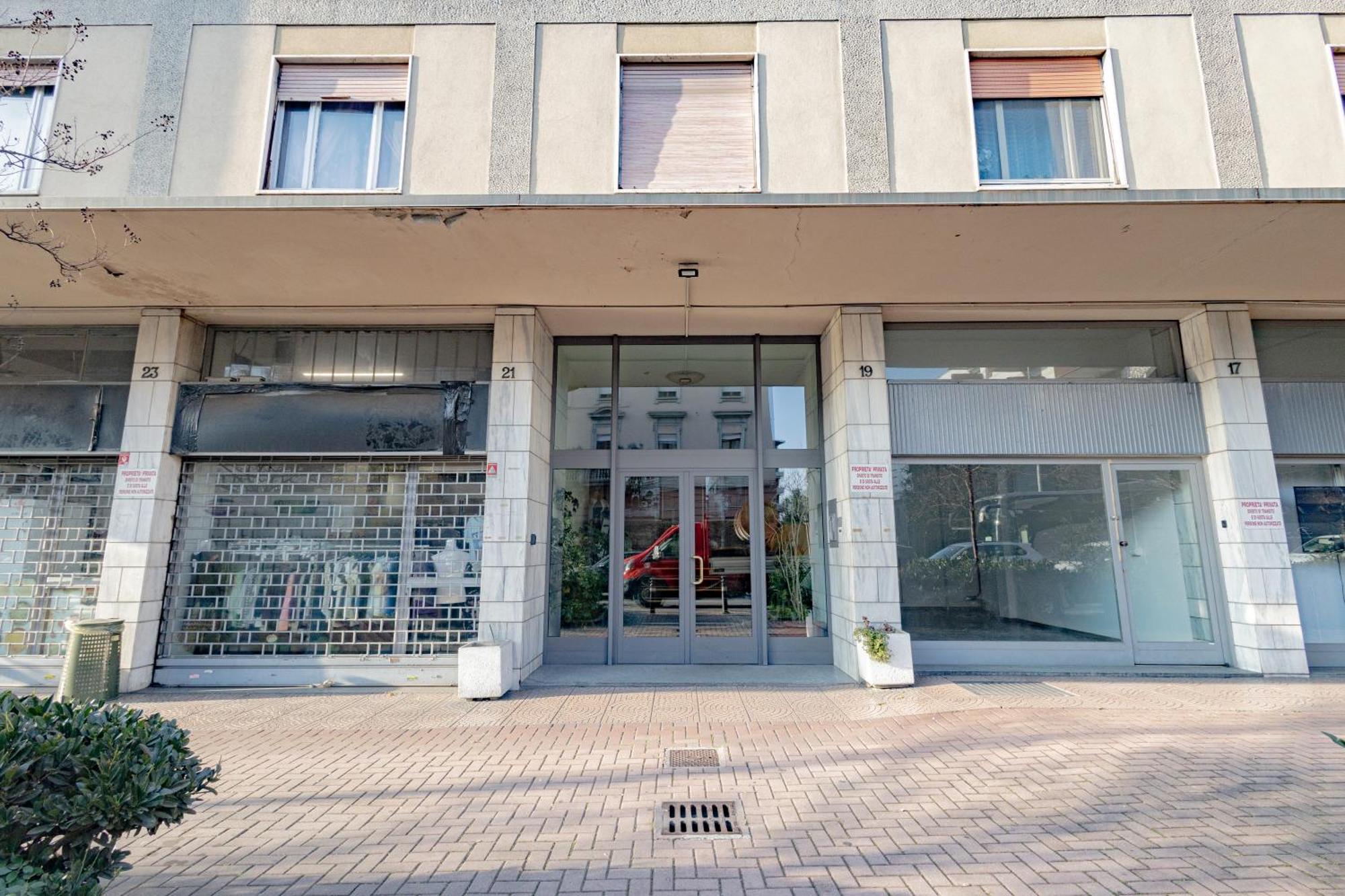 Golden House Apartment Бергамо Екстериор снимка