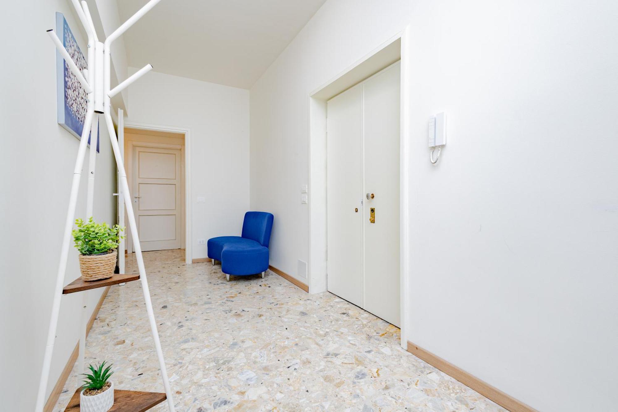 Golden House Apartment Бергамо Екстериор снимка