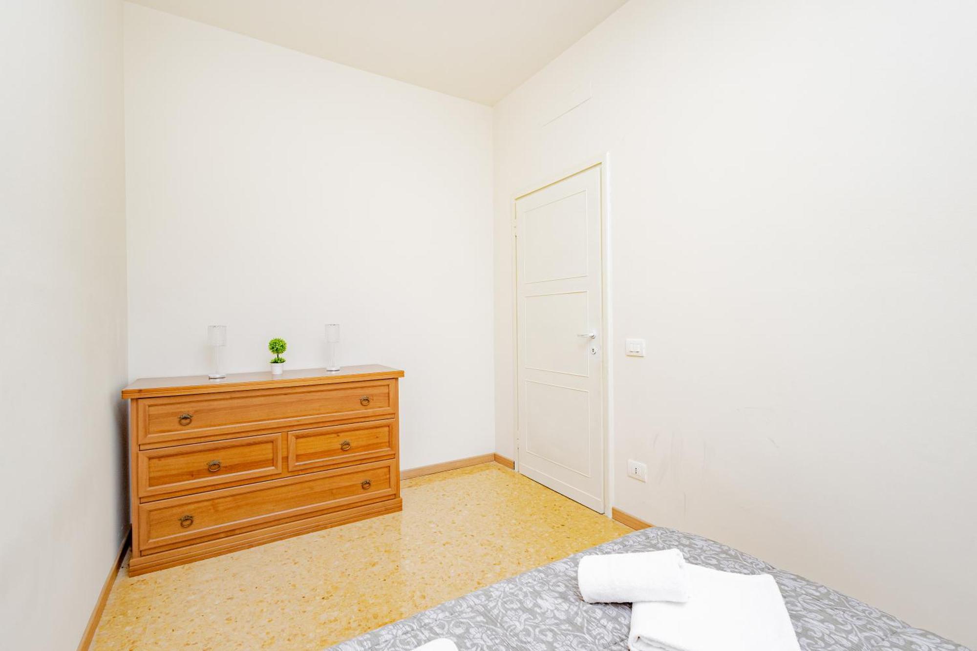 Golden House Apartment Бергамо Екстериор снимка