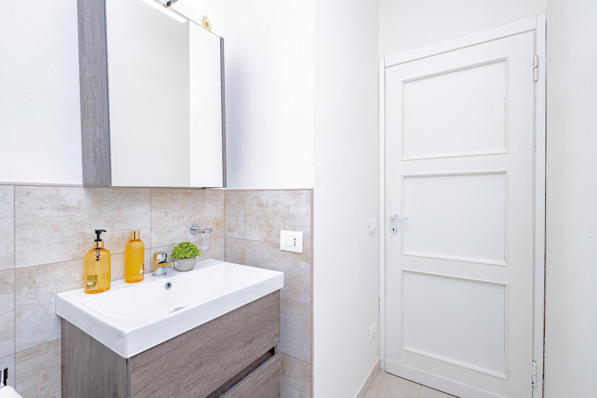 Golden House Apartment Бергамо Екстериор снимка